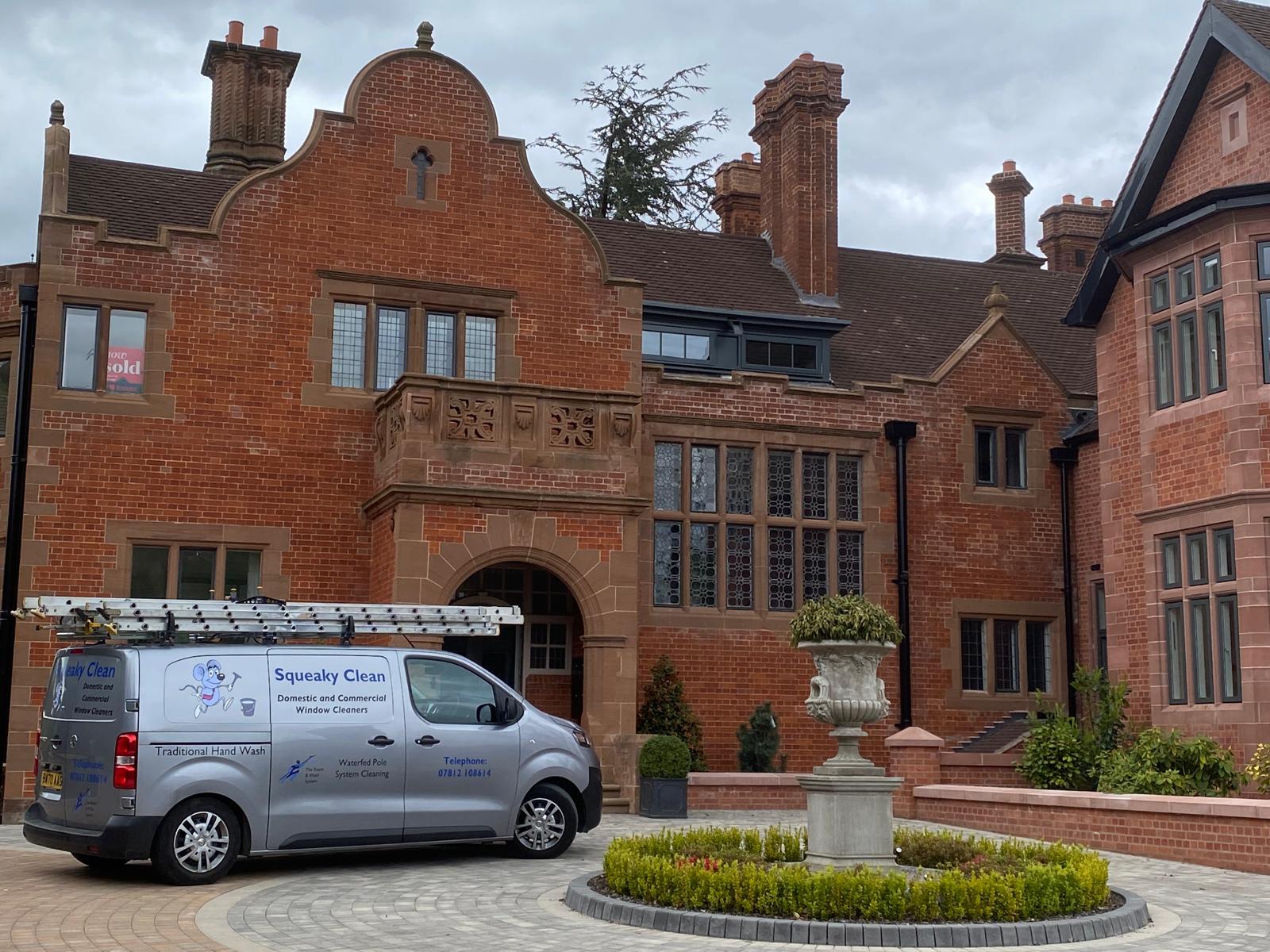 whatsapp image 2025 11 03 at 17.40.15 (3)