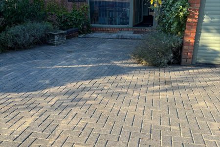 whatsapp image 2025 11 03 at 17.45.45